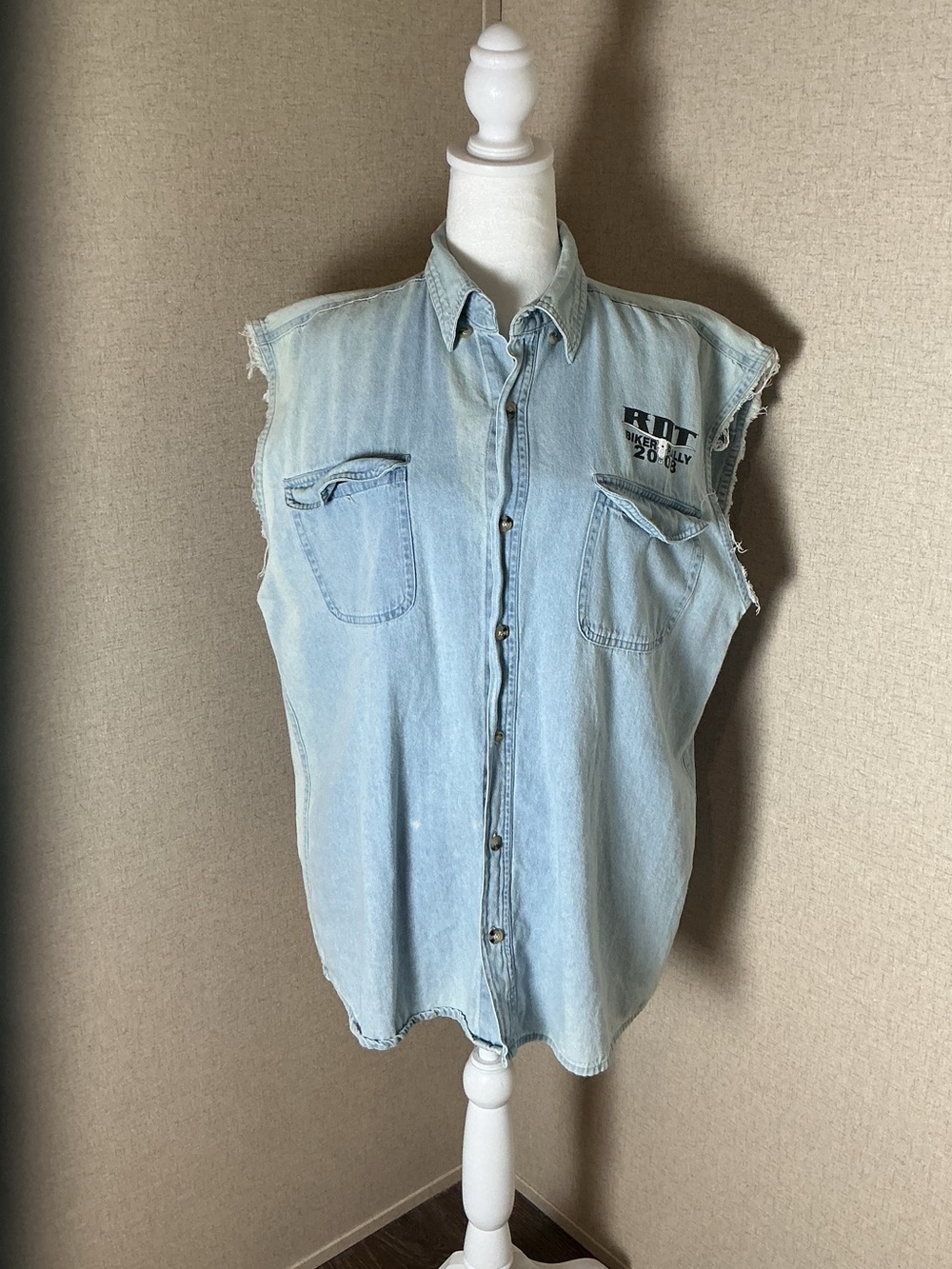 Vintage bikers Sleeveless Light Blue Denim Shirt - Casual Men's Button-Up